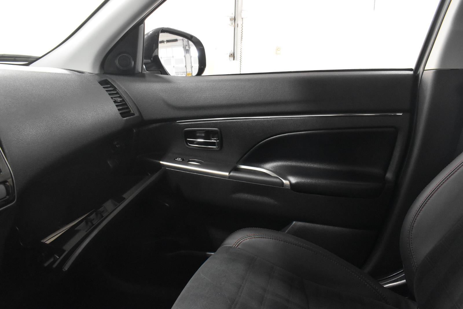 2024 Mitsubishi Outlander Sport S