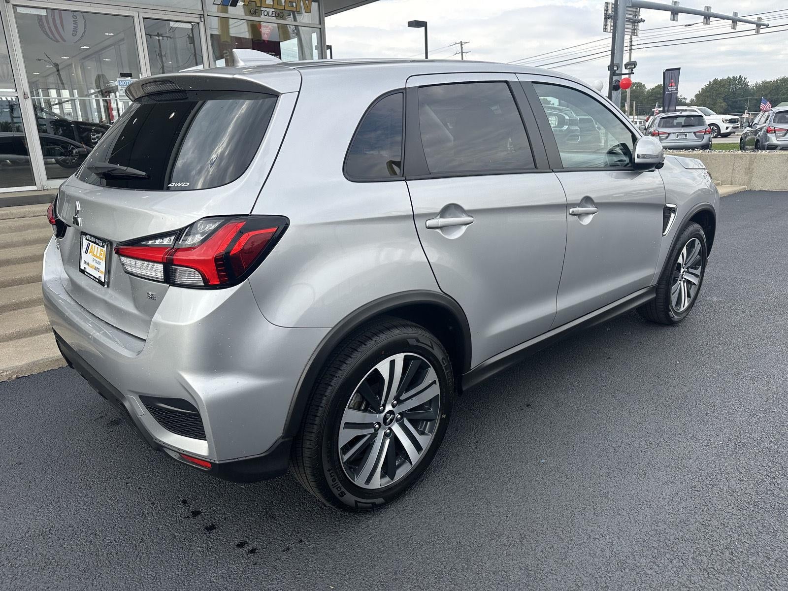 2025 Mitsubishi Outlander Sport ES
