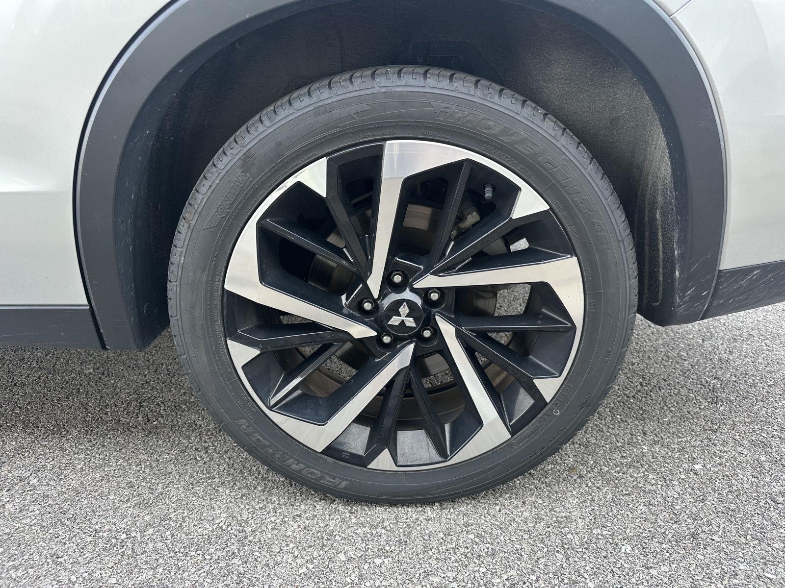 2024 Mitsubishi Outlander SE FWD