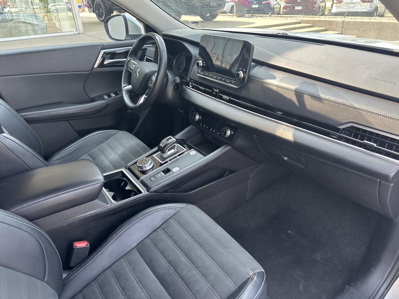 2024 Mitsubishi Outlander SE FWD