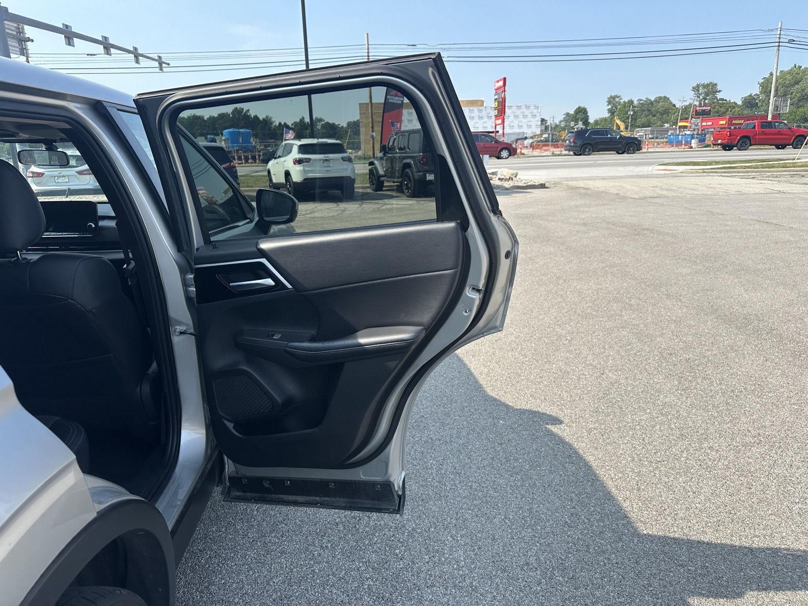 2024 Mitsubishi Outlander SE FWD