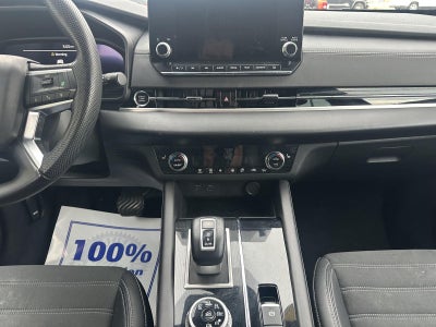 2023 Mitsubishi Outlander SE