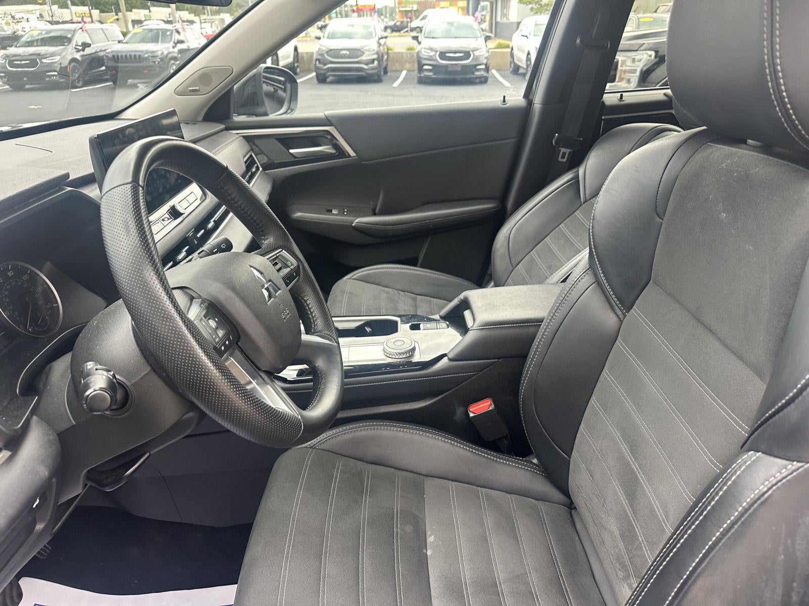 2025 Mitsubishi Outlander Trail Edition