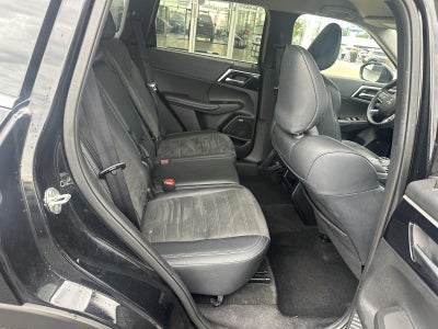 2025 Mitsubishi Outlander Trail Edition