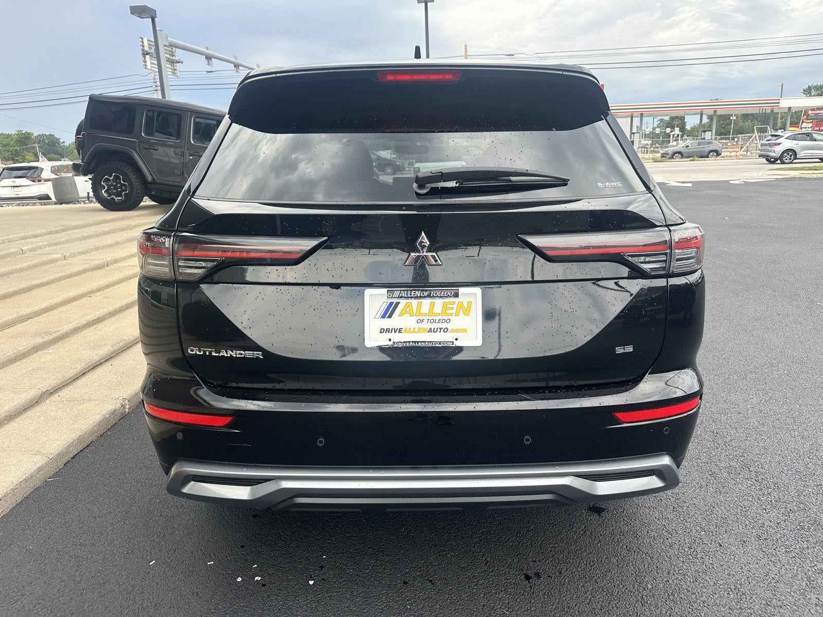 2025 Mitsubishi Outlander Trail Edition