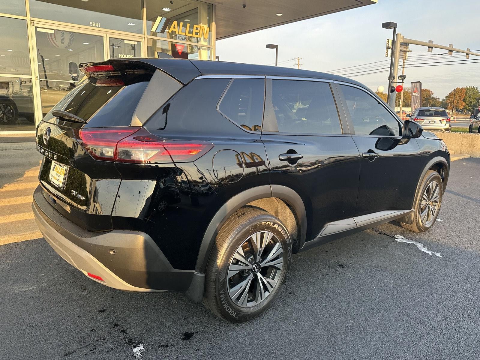 2023 Nissan ROGUE AWD SV