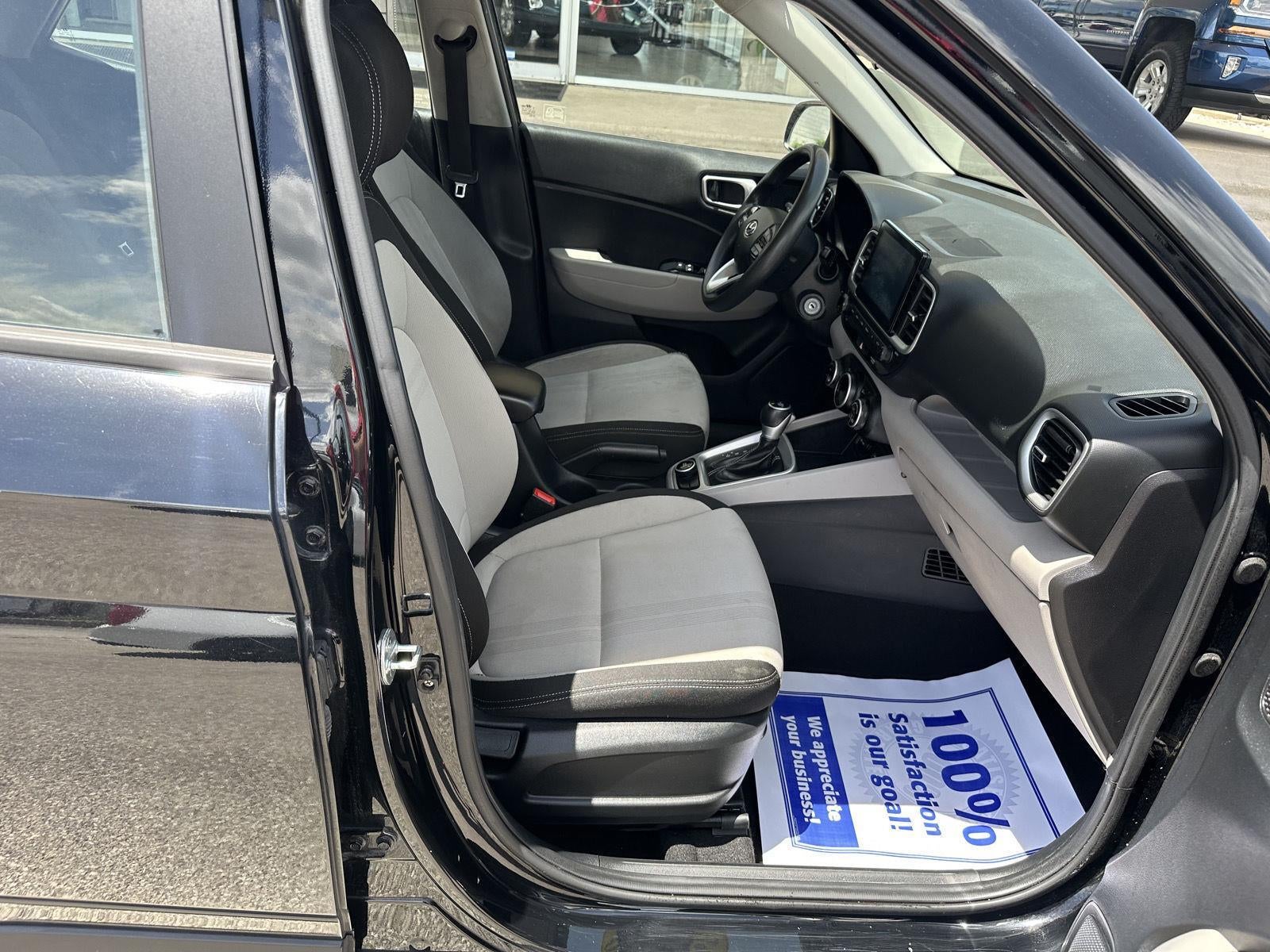 2020 Hyundai Venue SEL