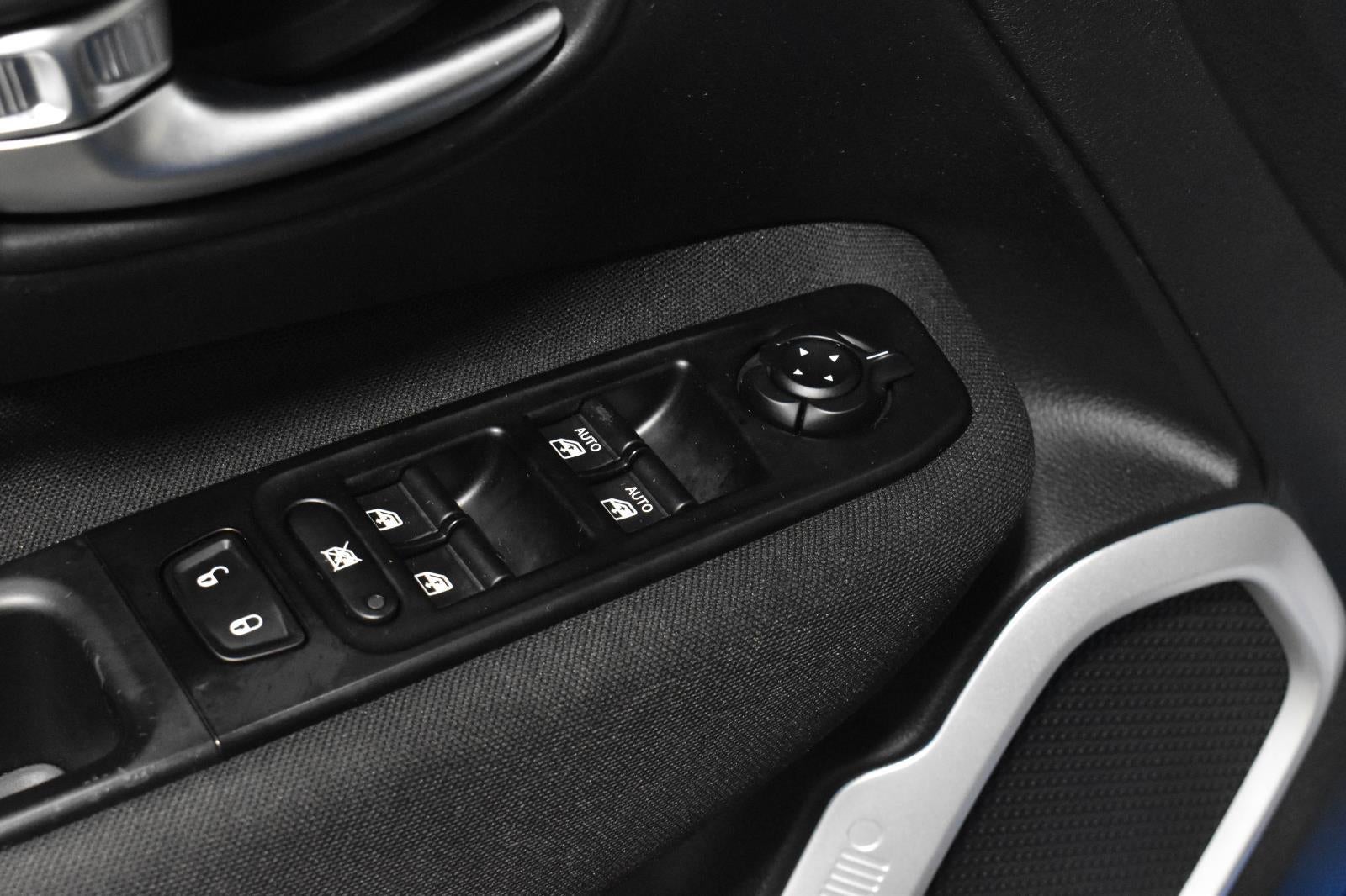 2020 Jeep RENEGADE JEEPSTER FWD