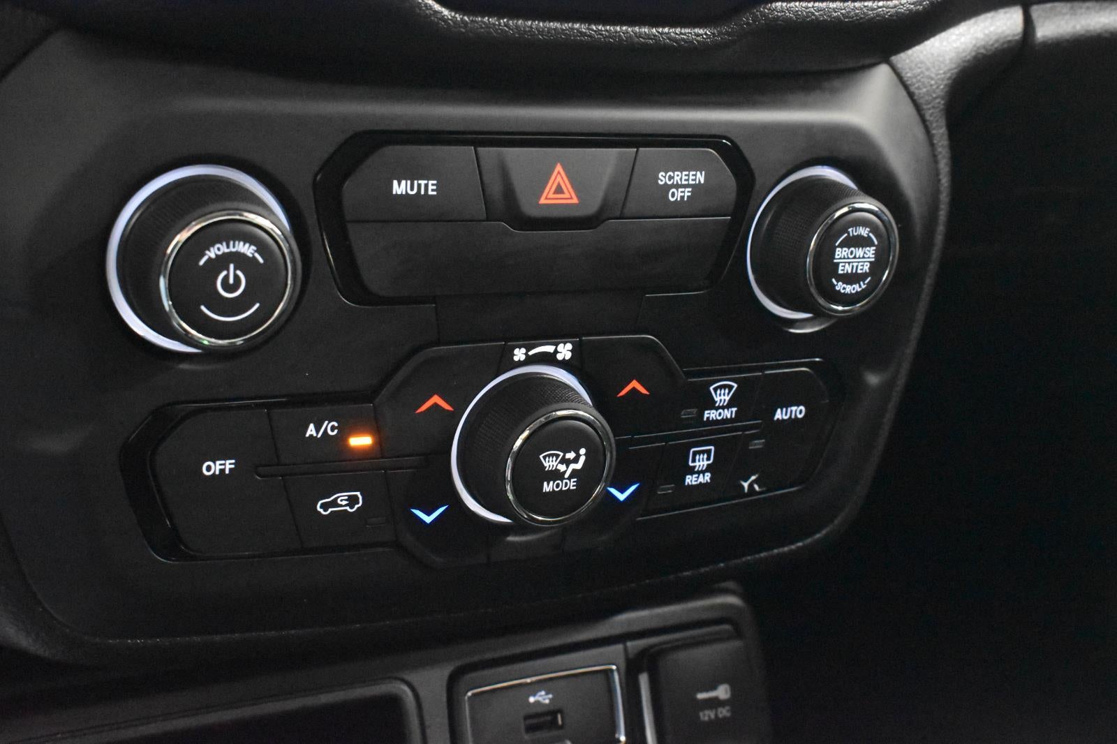 2020 Jeep RENEGADE JEEPSTER FWD